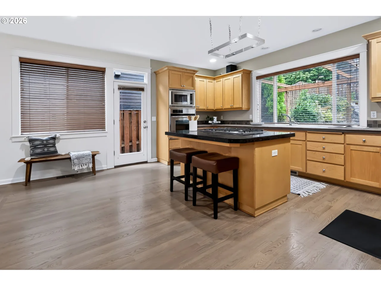 8817 SW 49TH AVE, Portland, OR 97219, photo 8 of 39