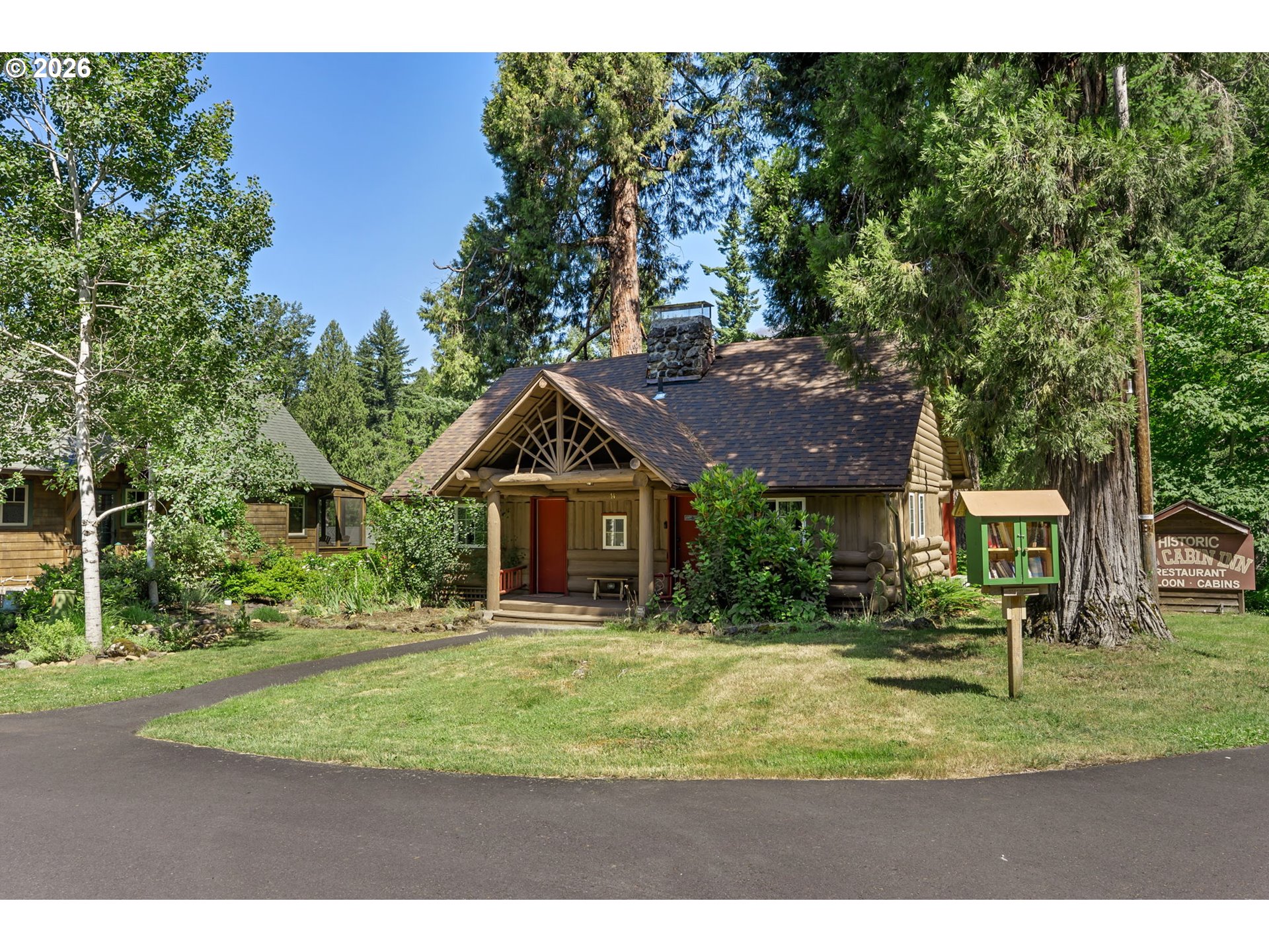 56483 MCKENZIE HWY 14, McKenzie Bridge, OR 97413, photo 2 of 41
