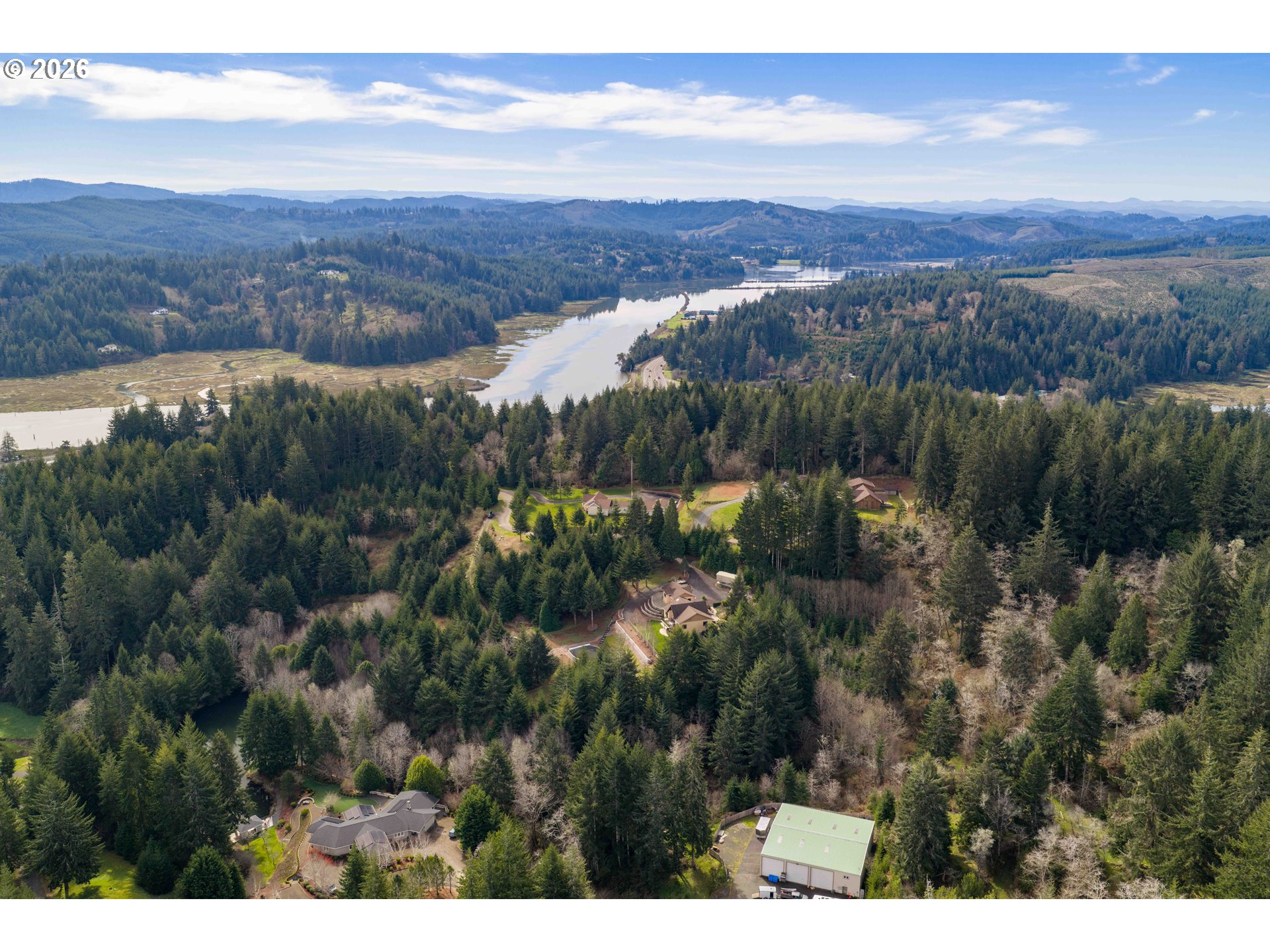 93505 PATTERSON LN, Coos Bay, OR 97420, photo 2 of 10