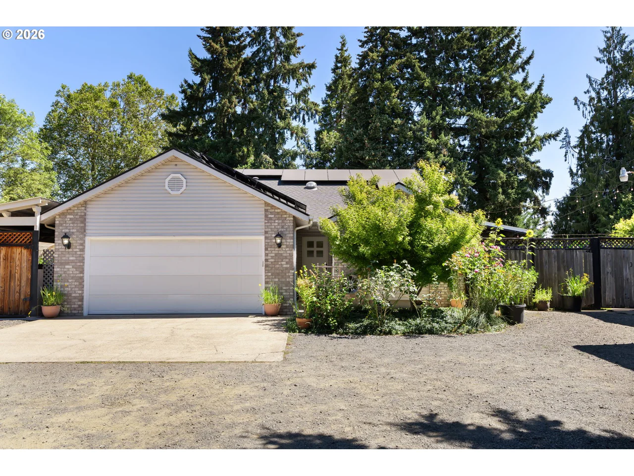 2867 MAESNER ST, Eugene, OR 97404, photo 2 of 44