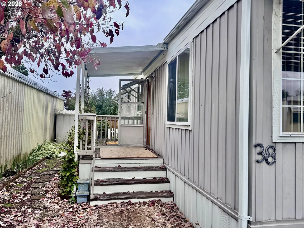 1800 LAKEWOOD CT 38, Eugene, OR 97402, photo 4 of 29