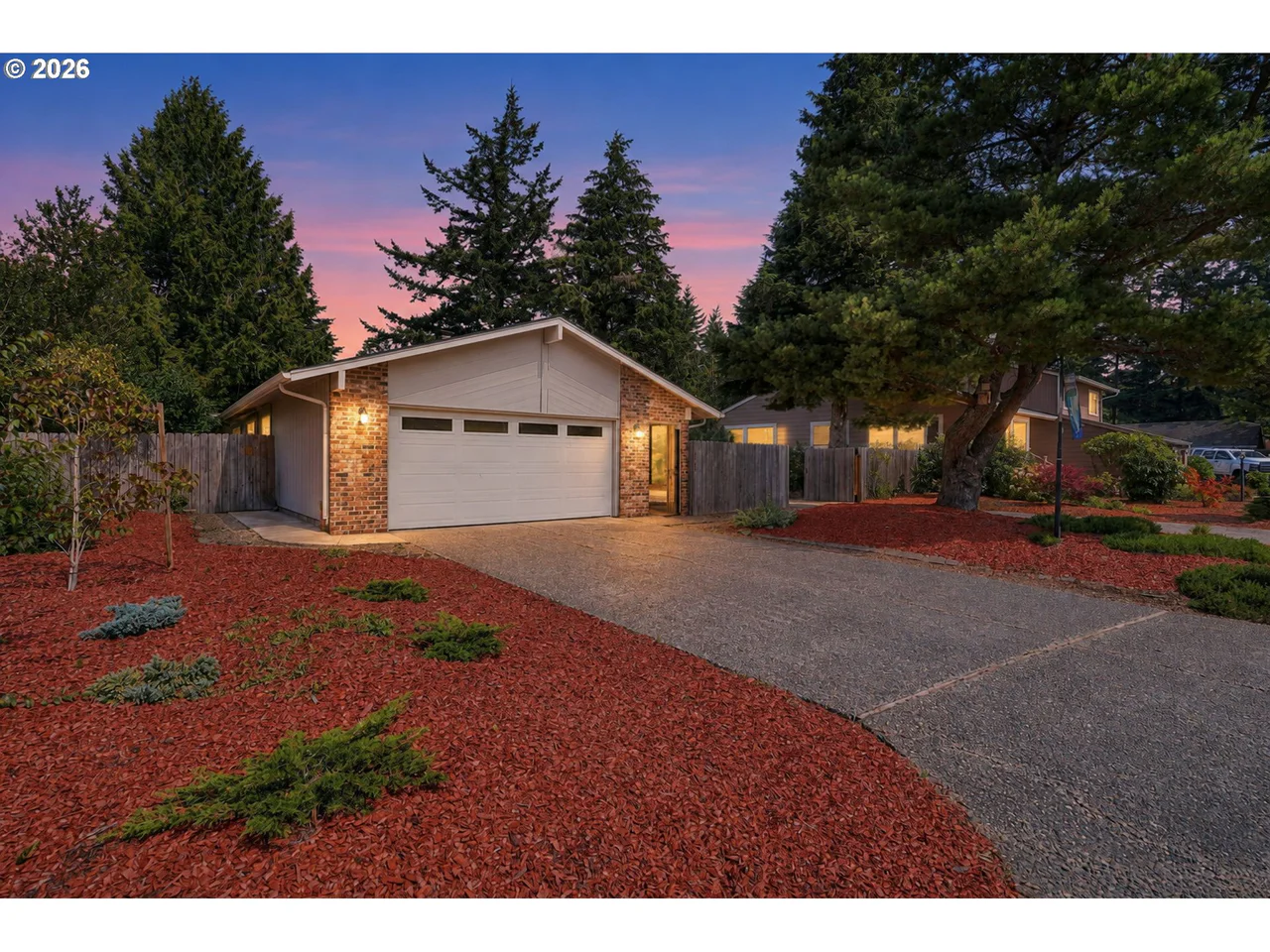 2265 24TH ST, Florence, OR 97439, photo 1 of 48
