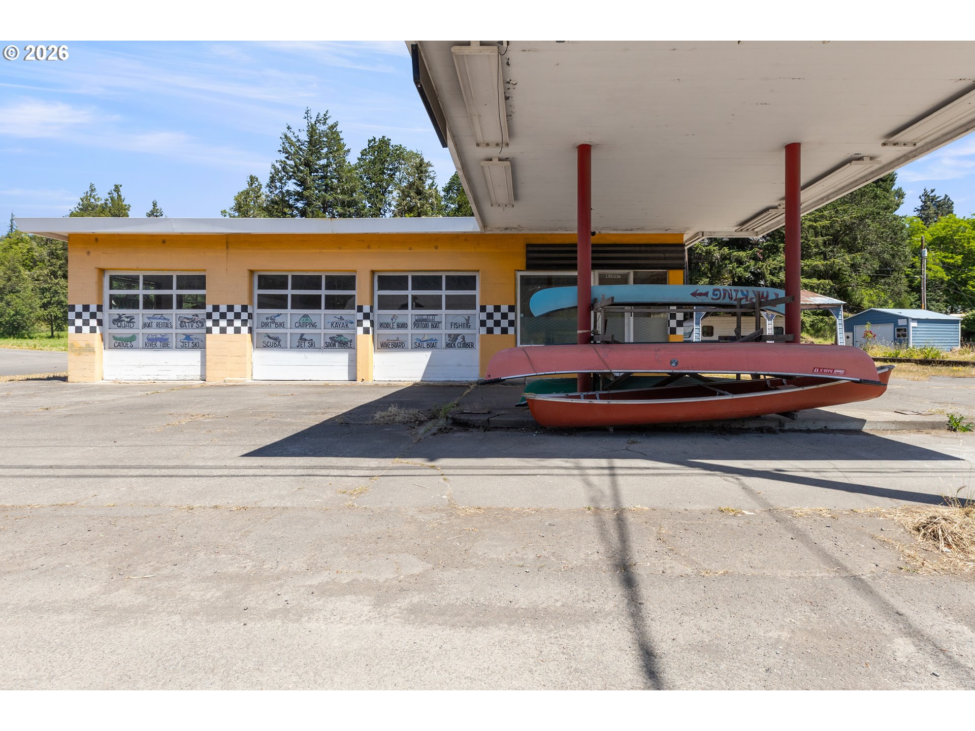 48097 HIGHWAY 58, Oakridge, OR 97463, photo 2 of 14