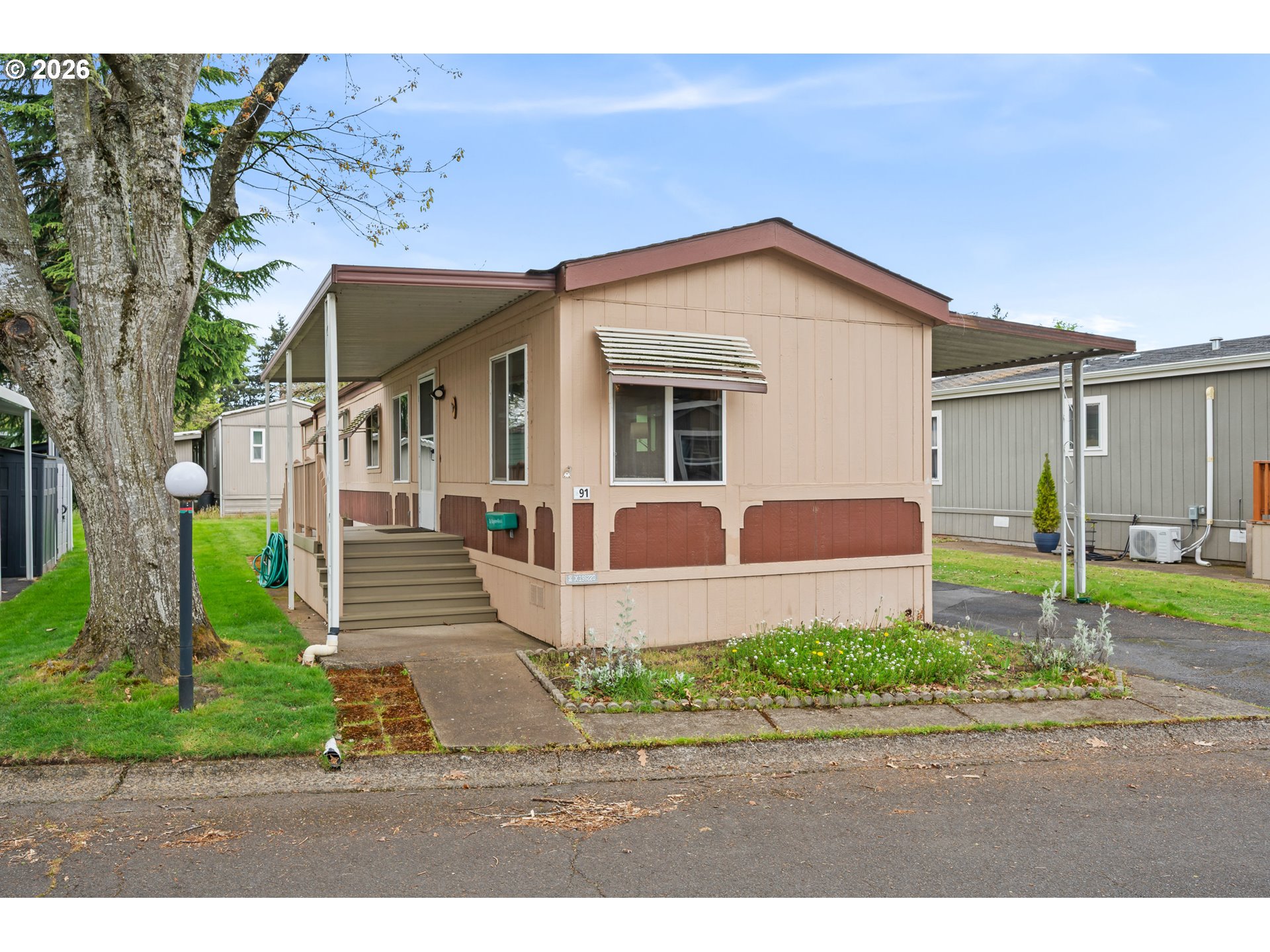 1475 GREEN ACRES RD 91, Eugene, OR 97408, photo 2 of 29