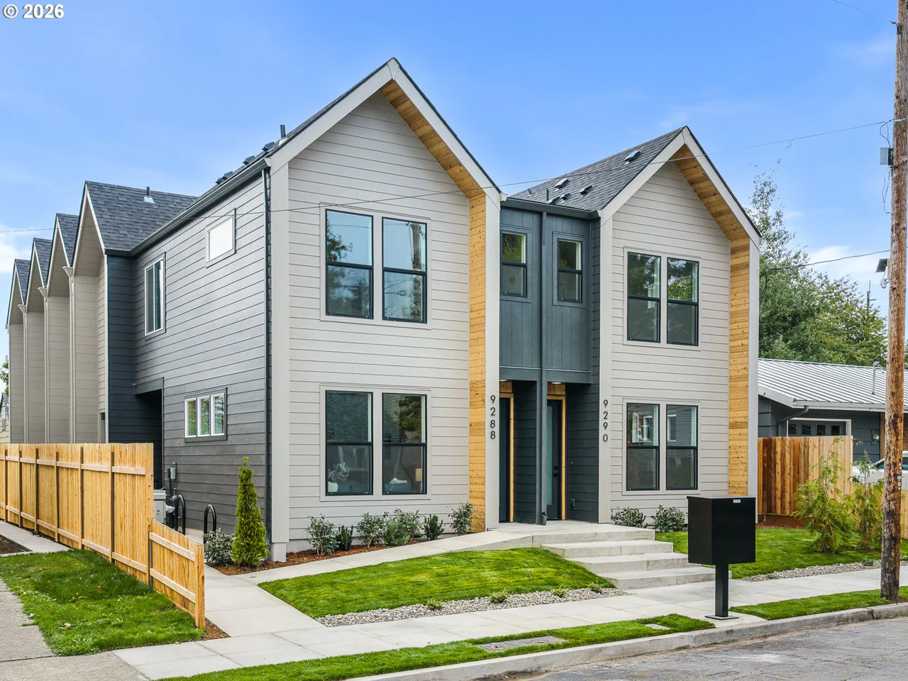 9298 N New York AVE Unit 6