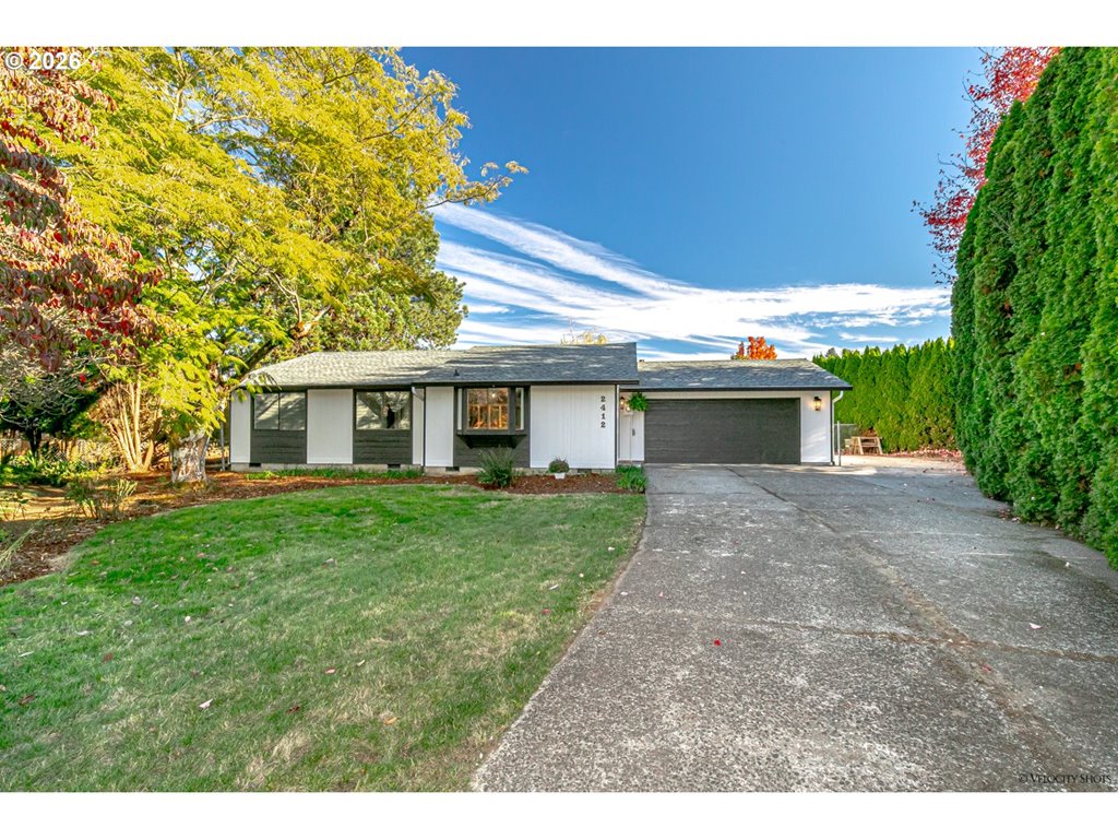 2412 SW Indian Mary Ct
