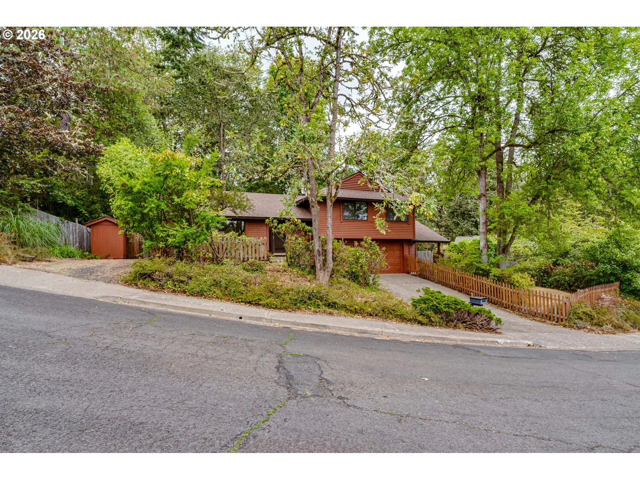5020 Saxon Way