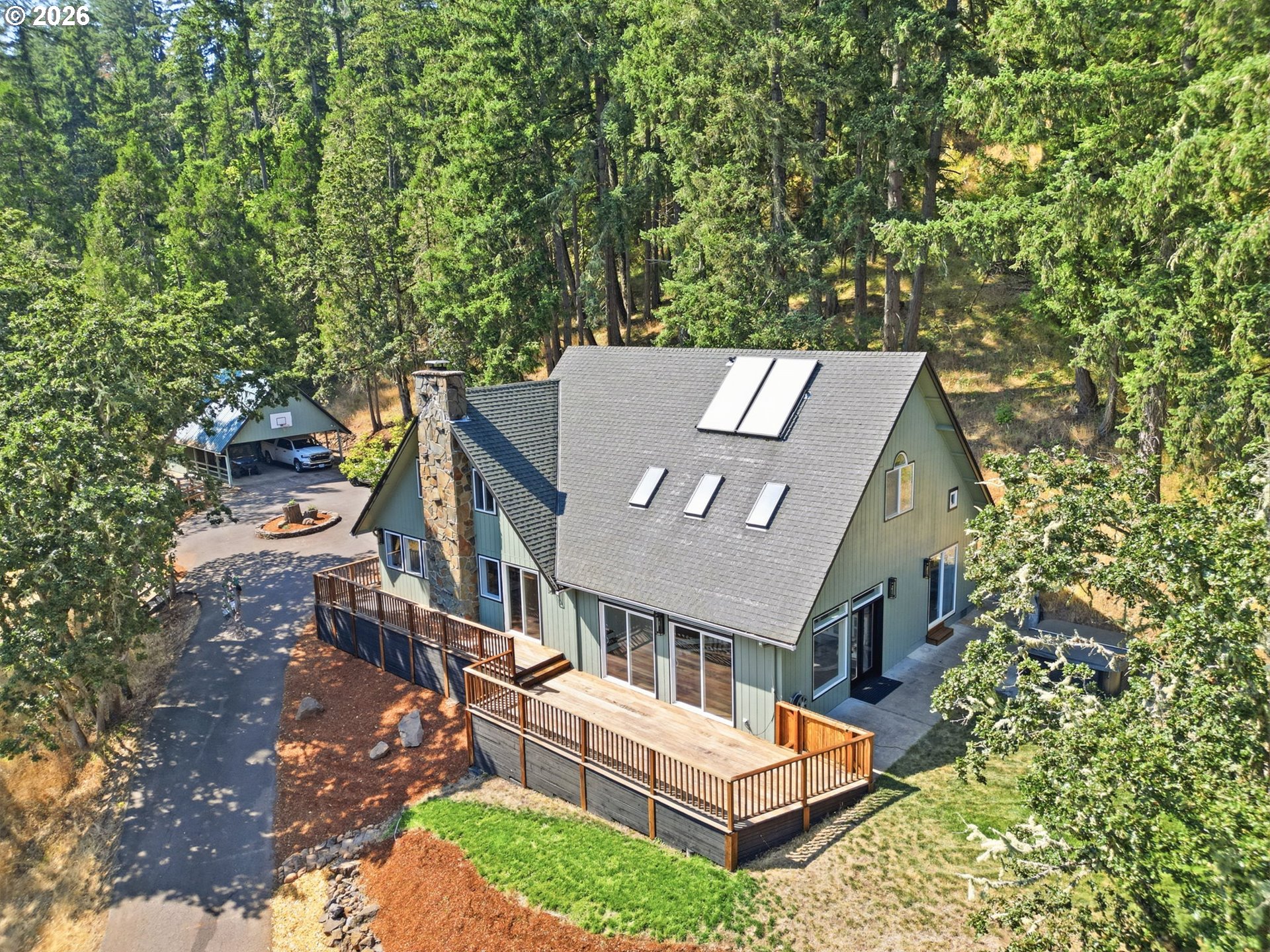 39639 JASPER LOWELL RD, Lowell, OR 97452, photo 5 of 47