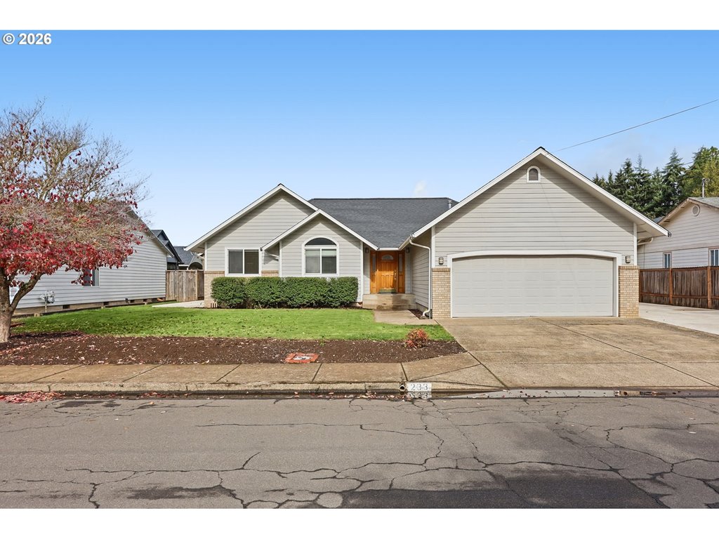 233 Grizzly Ave