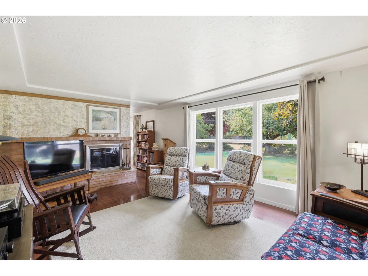 1504 GREEN ACRES RD, Eugene, OR 97408, photo 8 of 48