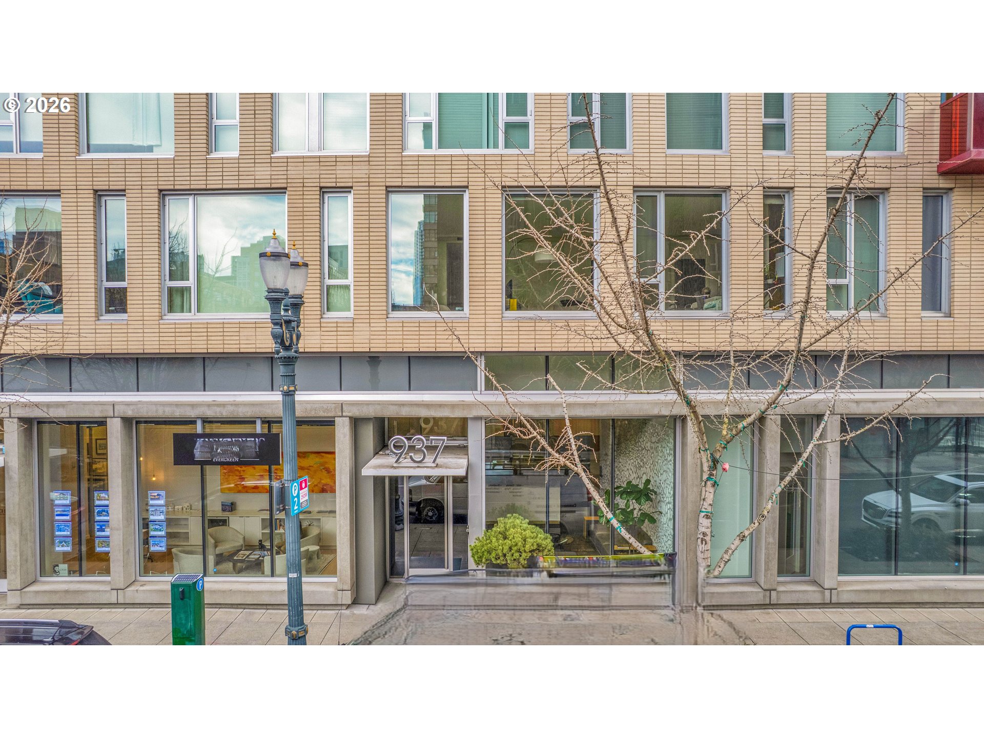 937 NW GLISAN ST 735, Portland, OR 97209, photo 3 of 45