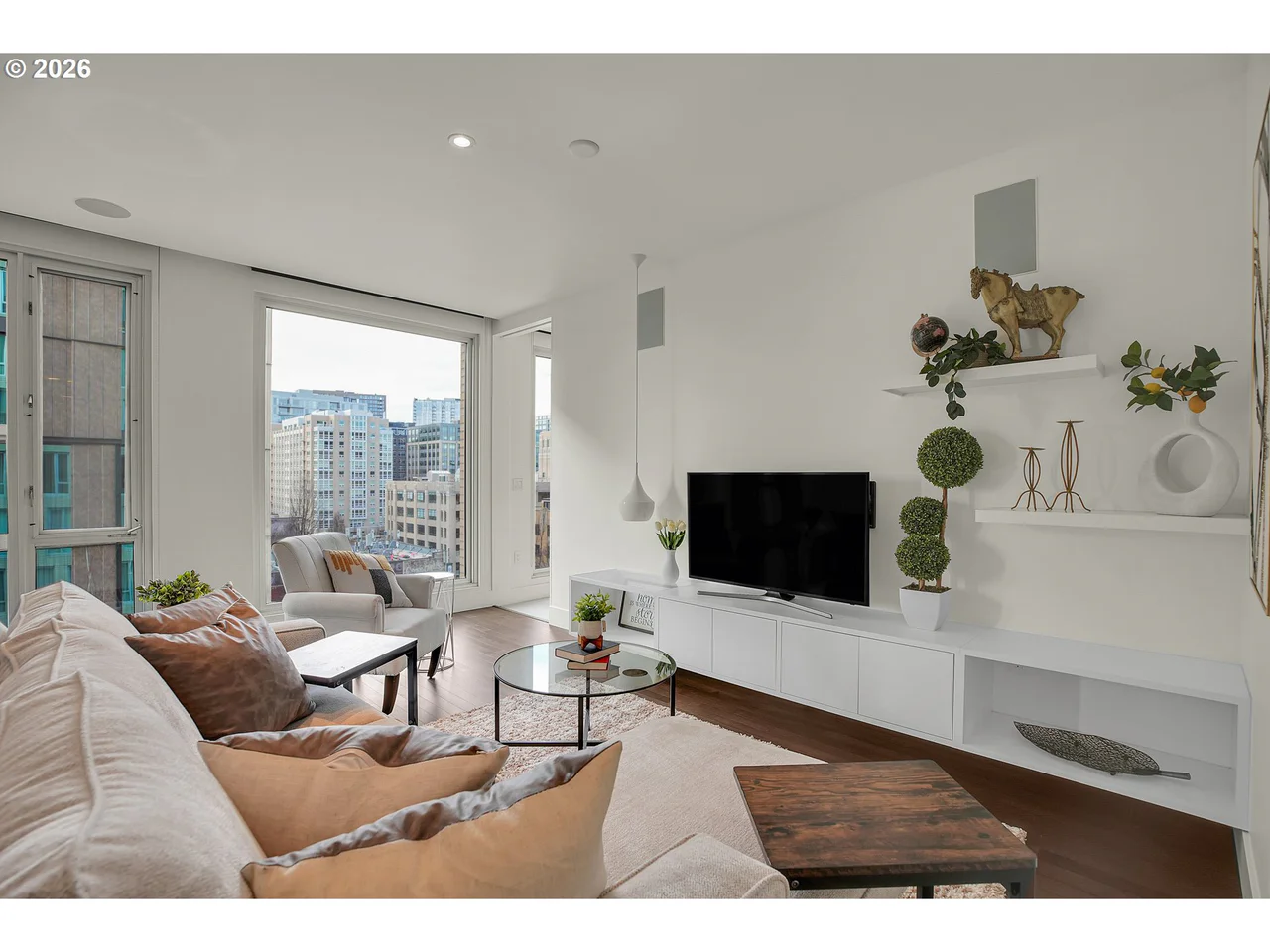 937 NW GLISAN ST 735, Portland, OR 97209, photo 6 of 45
