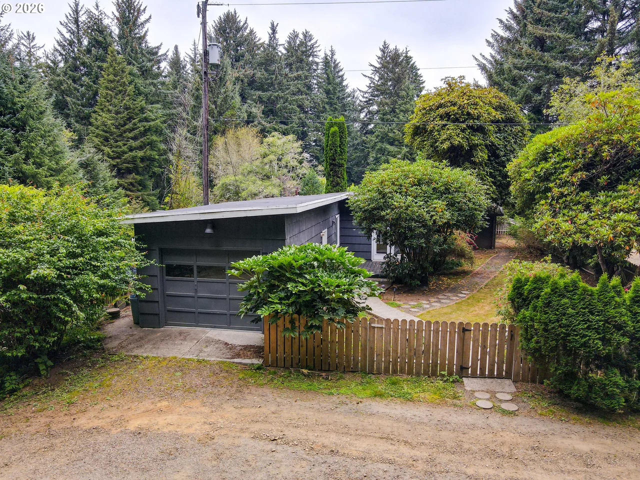 85690 CHERRY ST, Florence, OR 97439, photo 7 of 46