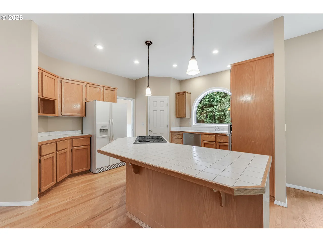 6842 SW ALDEN ST, Portland, OR 97223, photo 7 of 24