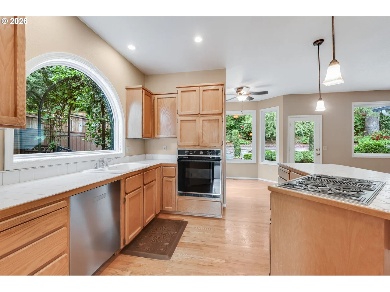 6842 SW ALDEN ST, Portland, OR 97223, photo 6 of 24