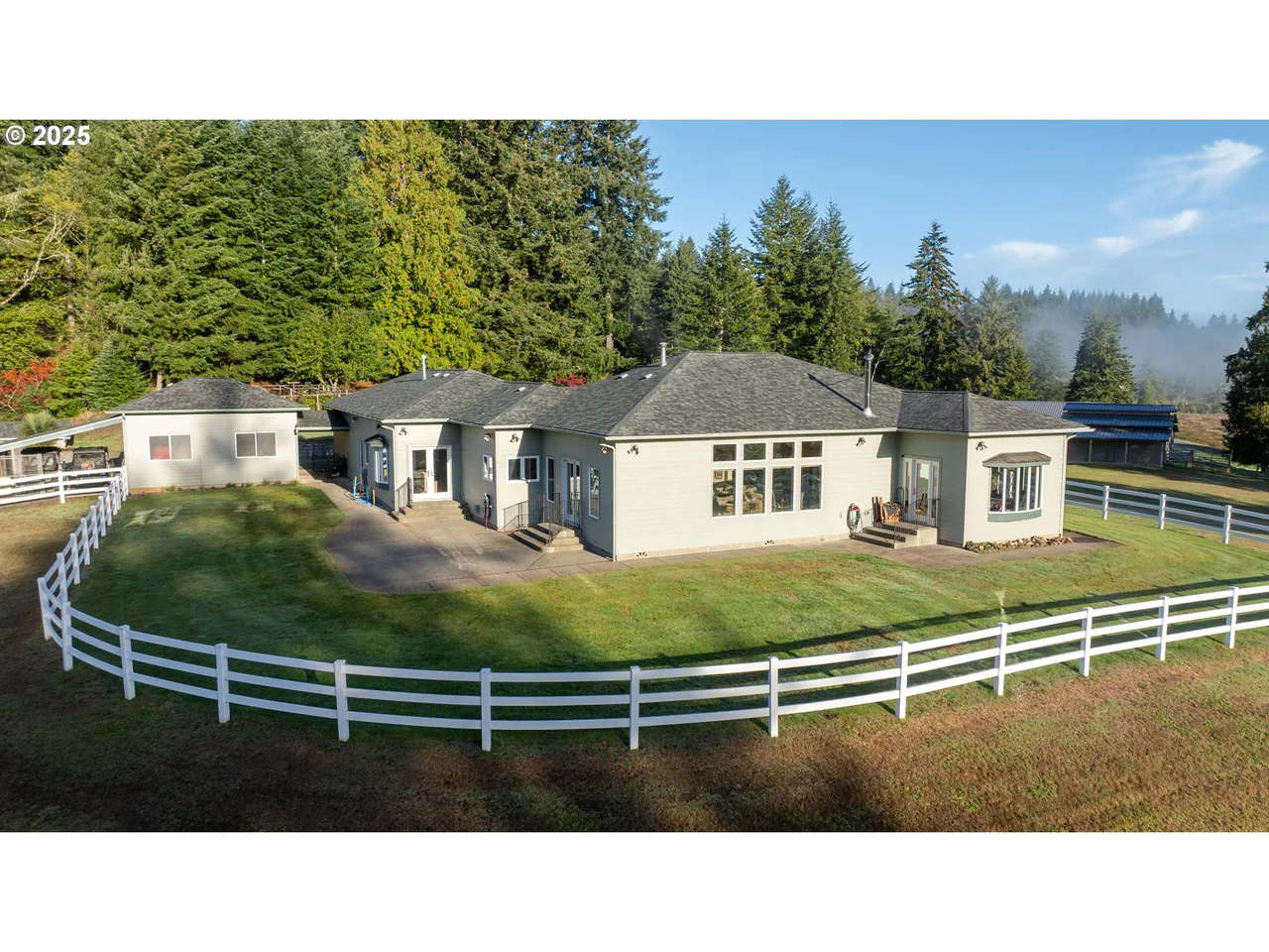 62061 ROSS INLET RD, Coos Bay, OR 97420, photo 4 of 48