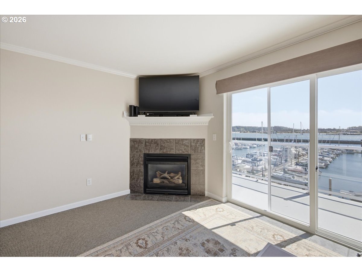 890 SE BAY BLVD 317, Newport, OR 97365, photo 7 of 47