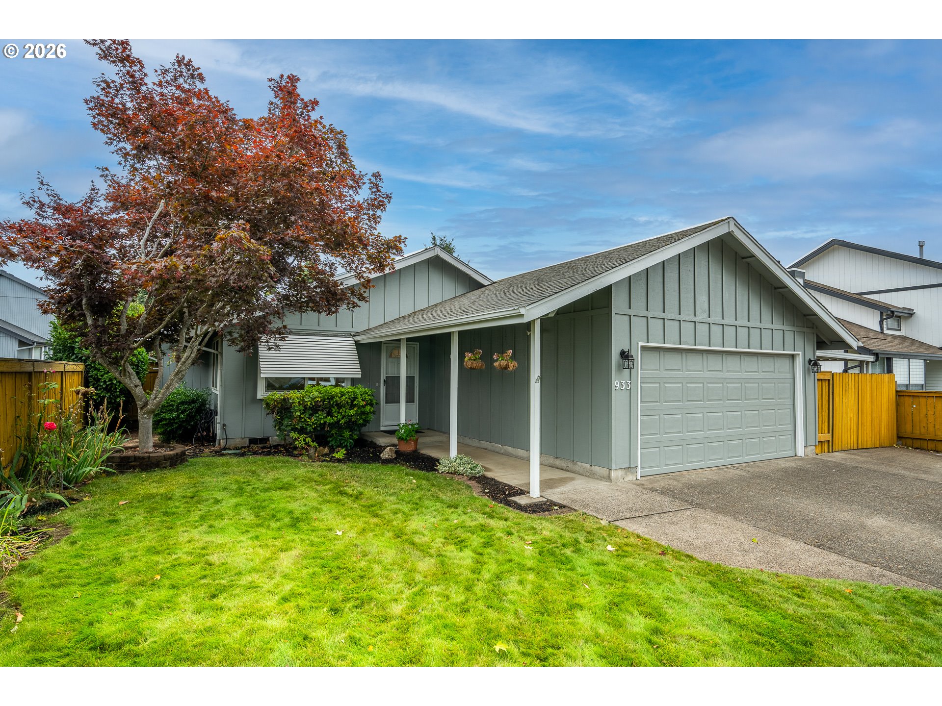 933 S 44TH ST, Springfield, OR 97477, photo 3 of 33