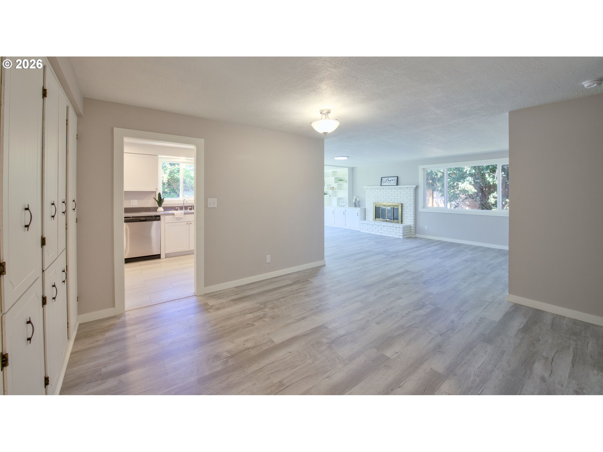 1035 NW 20TH ST, McMinnville, OR 97128, photo 3 of 40