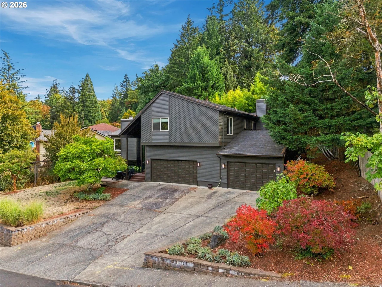 780 NW Torrey View Ln