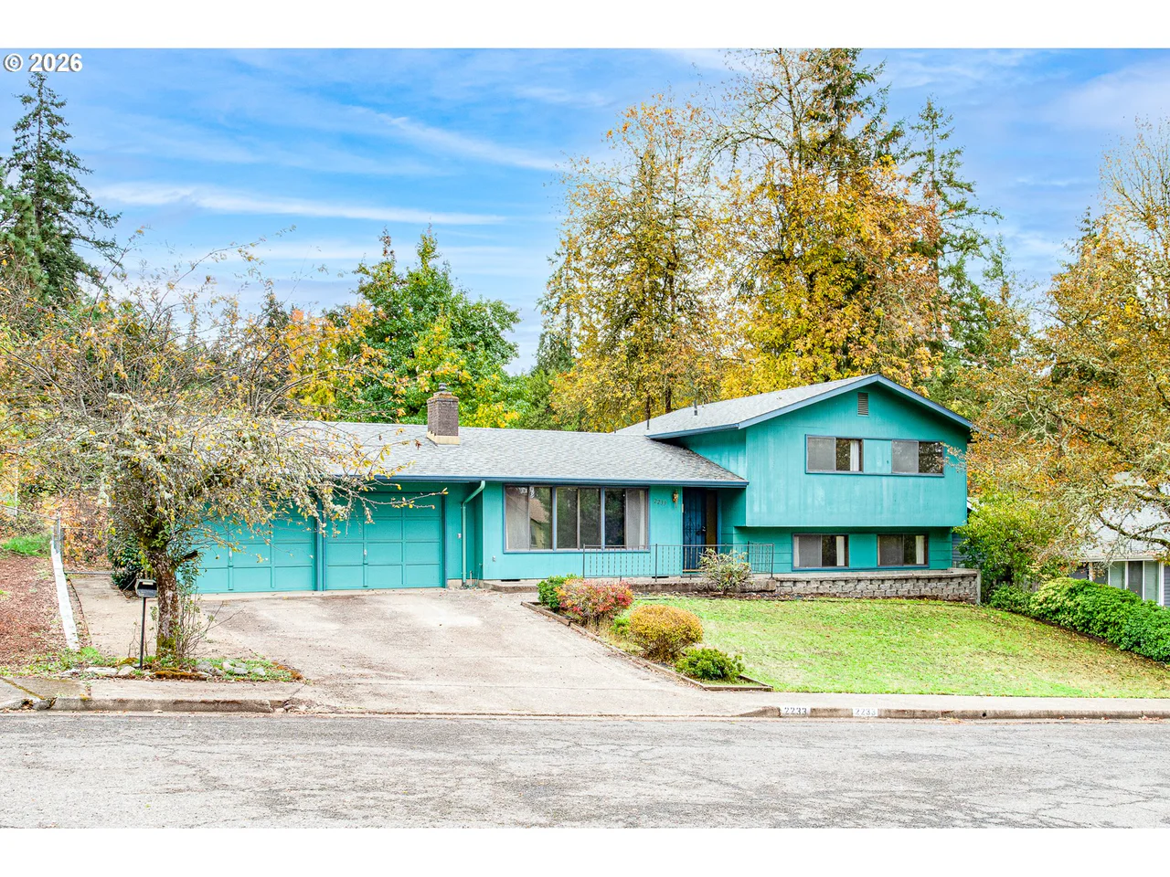 2233 BRITTANY ST, Eugene, OR 97405, photo 1 of 37