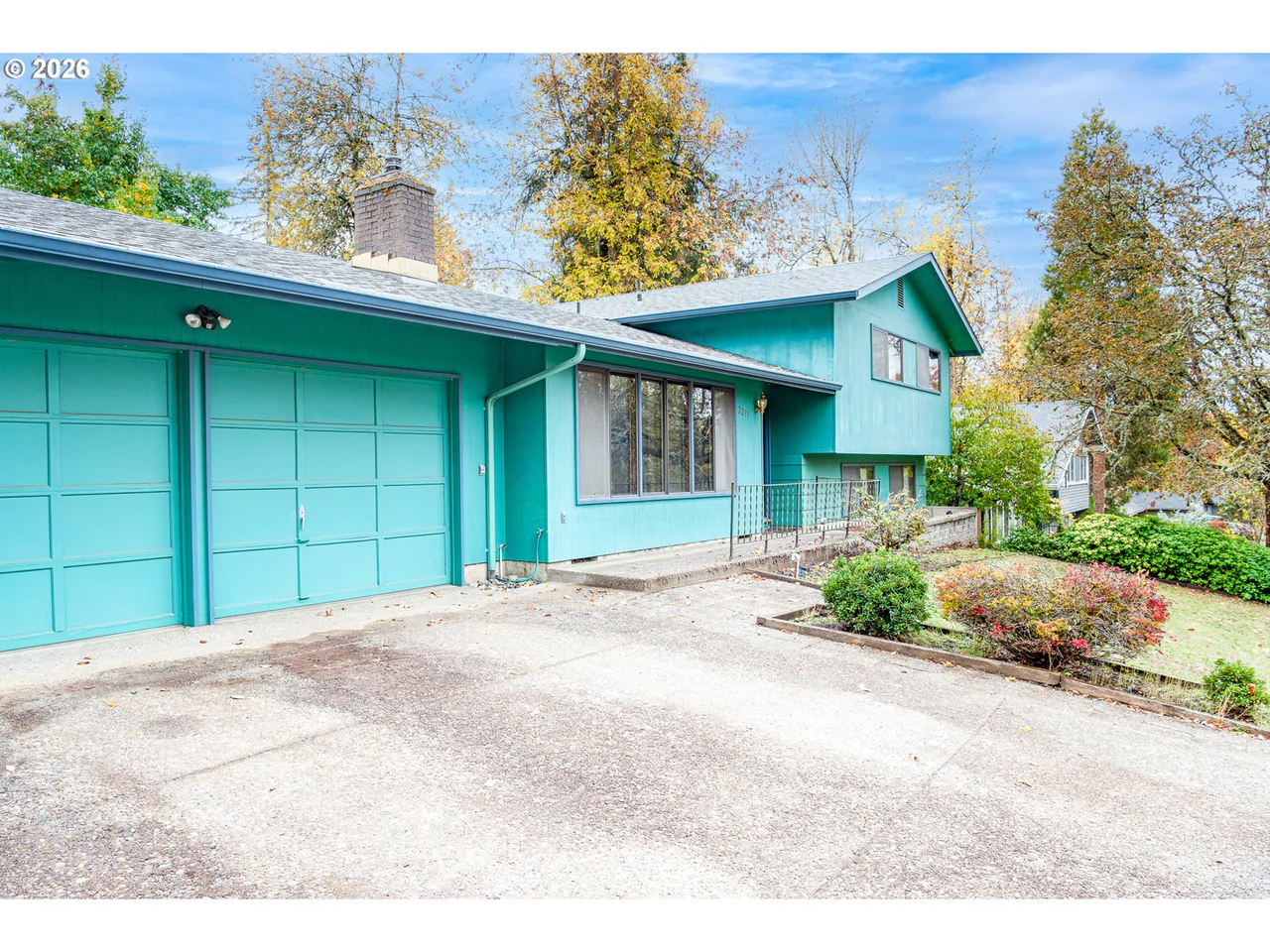 2233 BRITTANY ST, Eugene, OR 97405, photo 4 of 37
