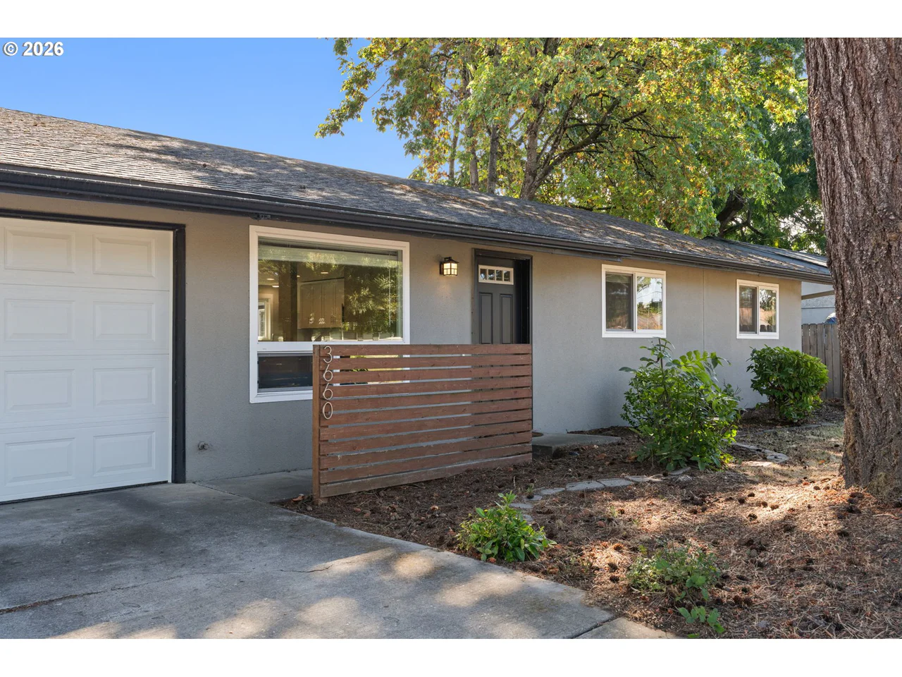 3660 MAHLON AVE, Eugene, OR 97401, photo 2 of 41