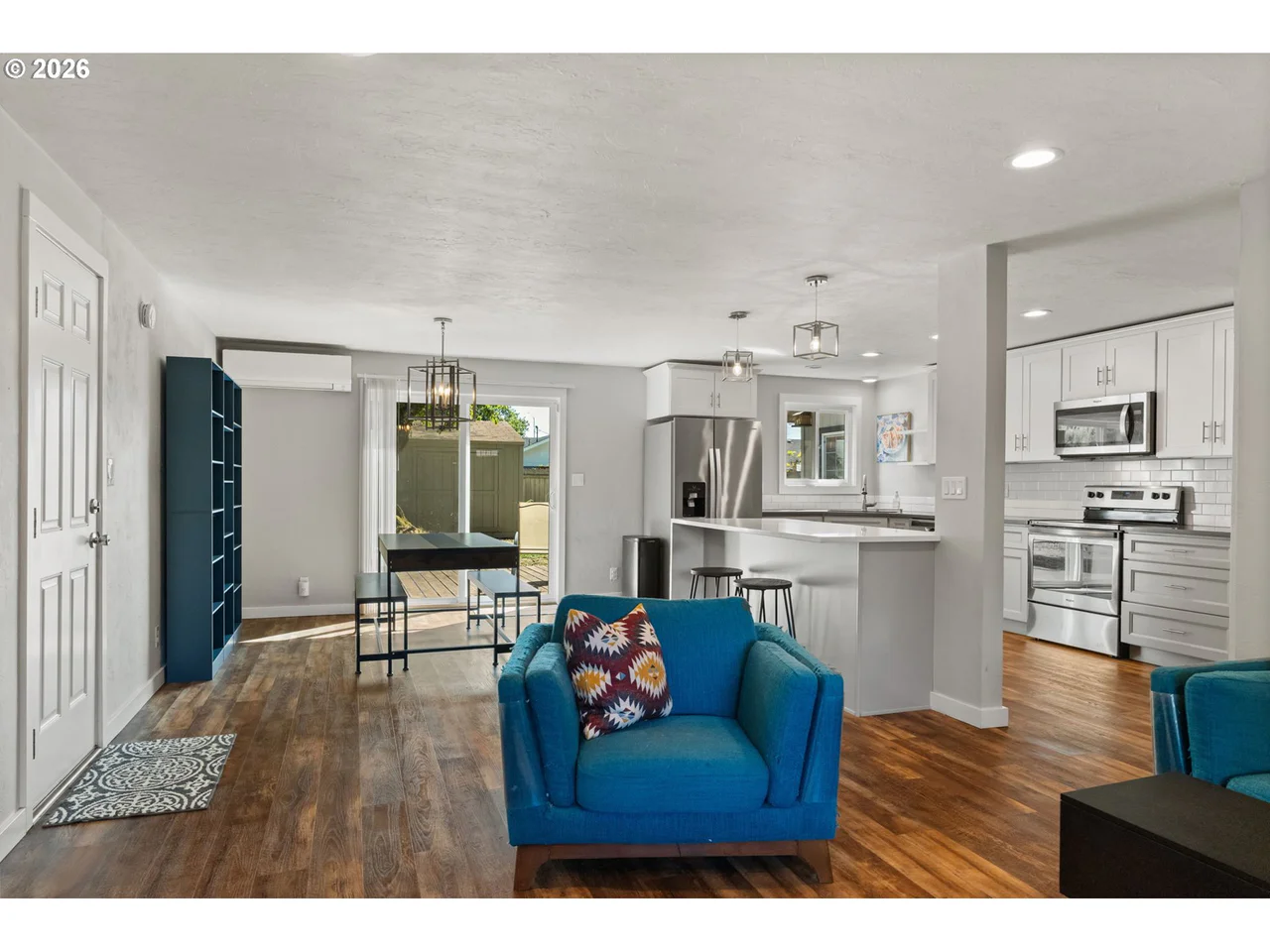 3660 MAHLON AVE, Eugene, OR 97401, photo 5 of 41