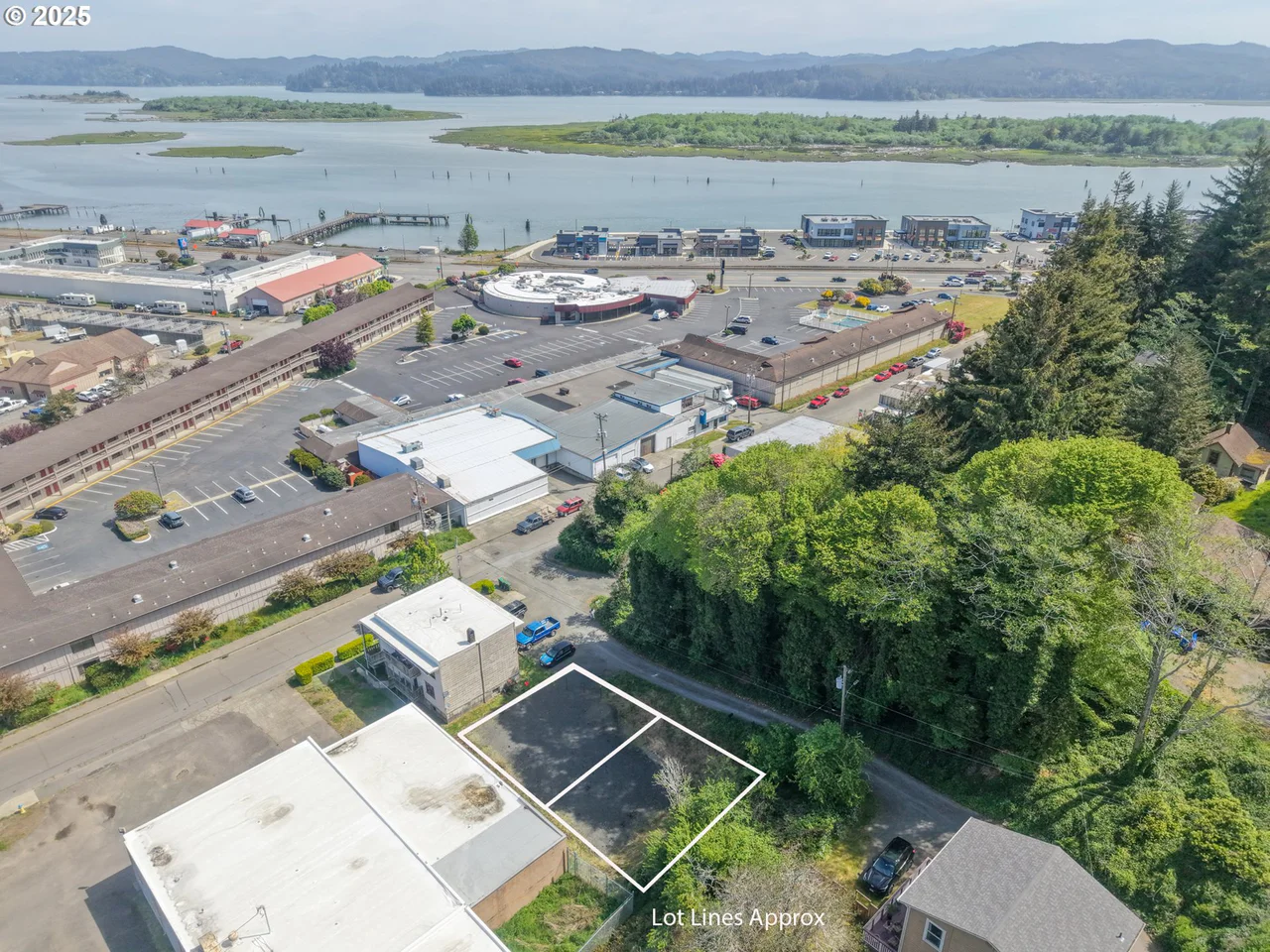 0 7th CT, Coos Bay, OR 97420, photo 8 of 24