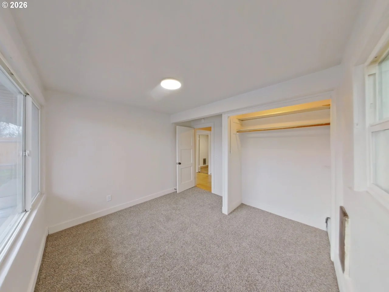 423 E 18TH AVE, Eugene, OR 97401, photo 6 of 15