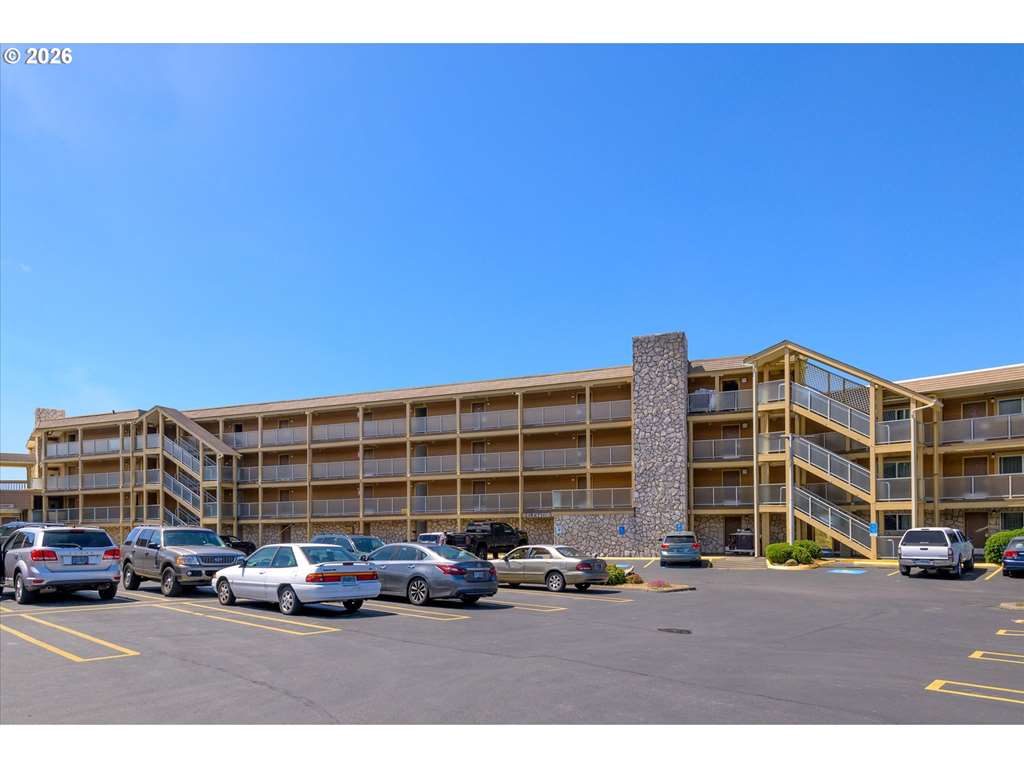 88416 1ST AVE Unit 322