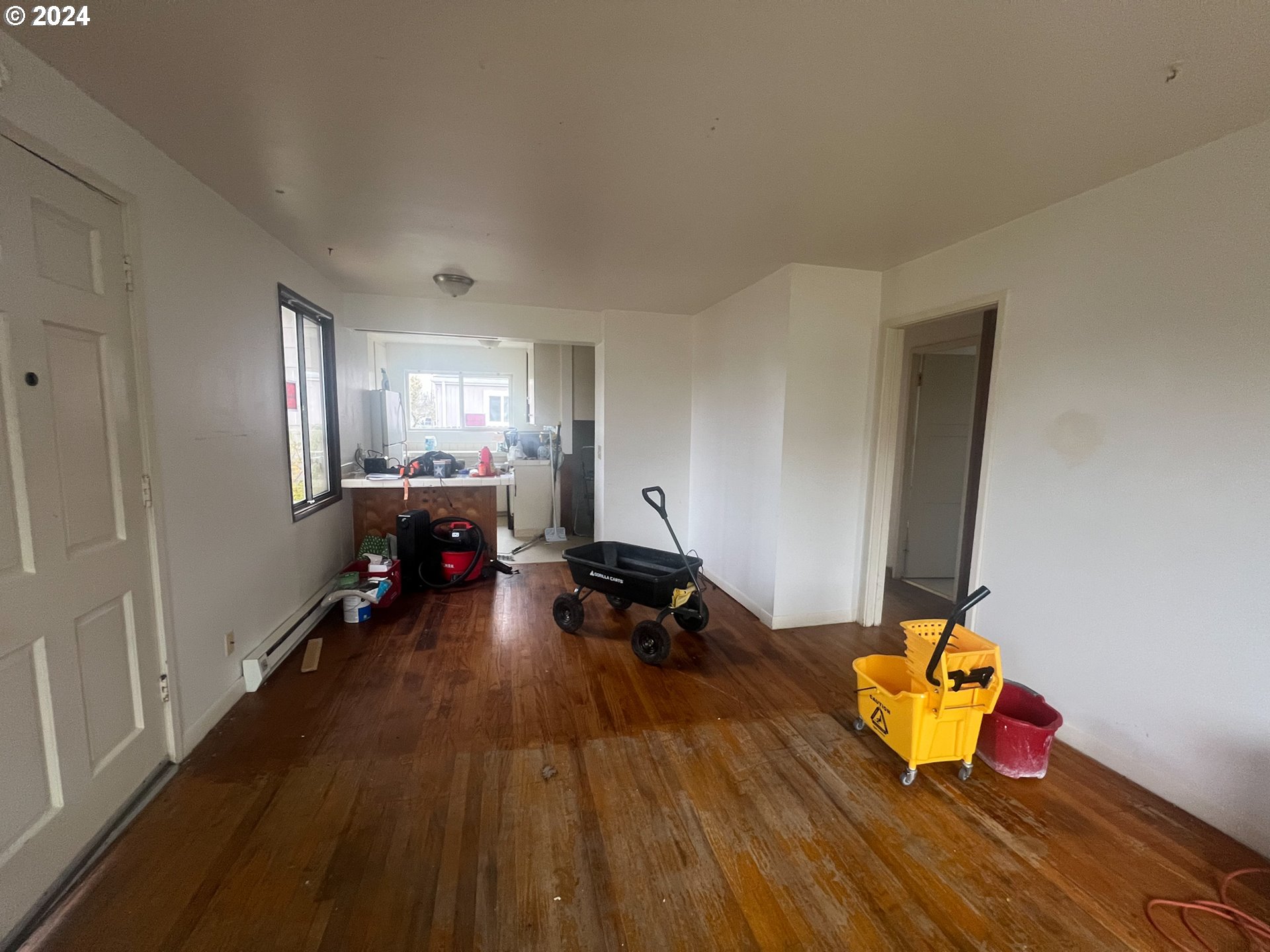 1835 H ST, Springfield, OR 97477, photo 3 of 24