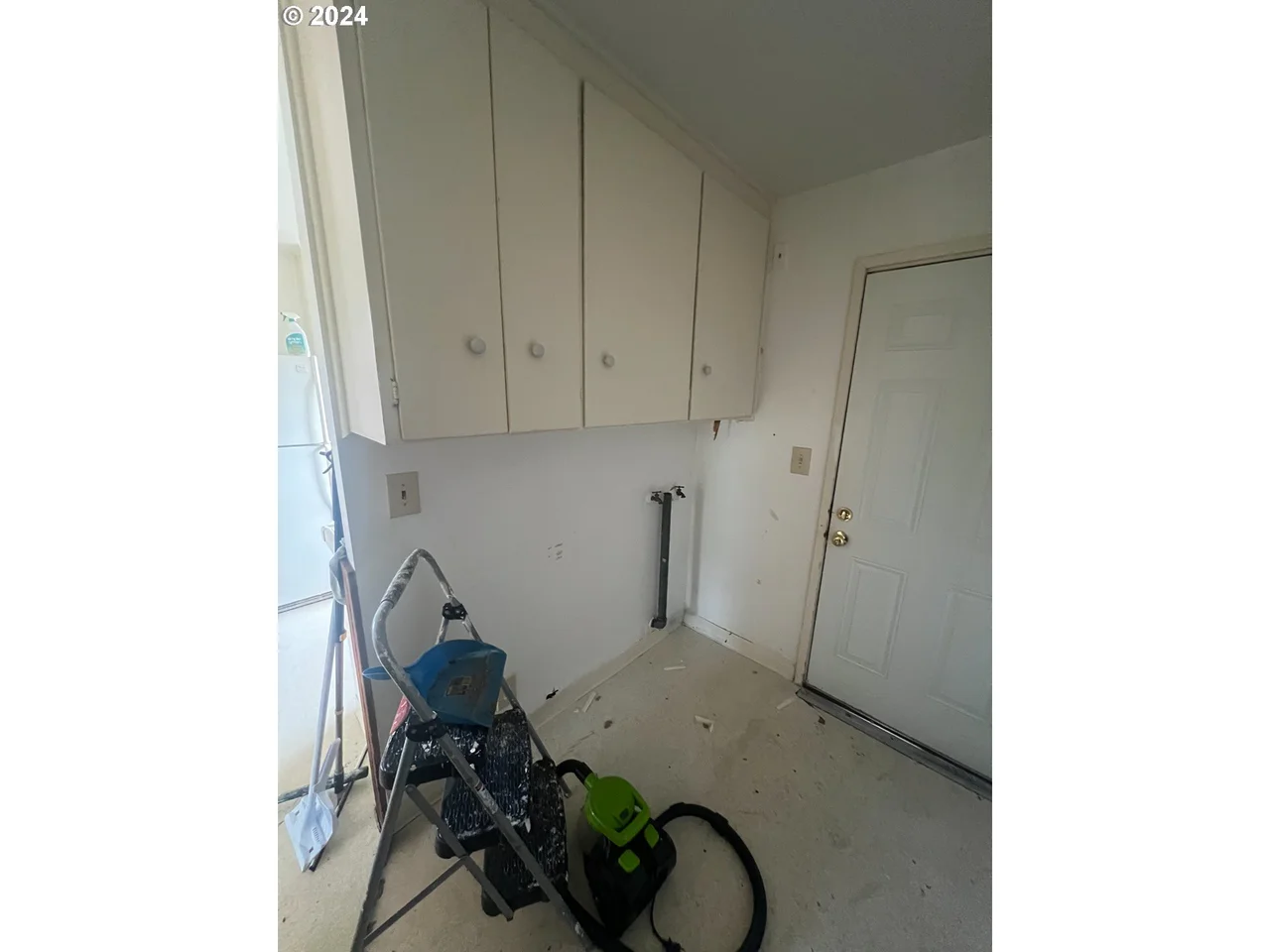 1835 H ST, Springfield, OR 97477, photo 8 of 24