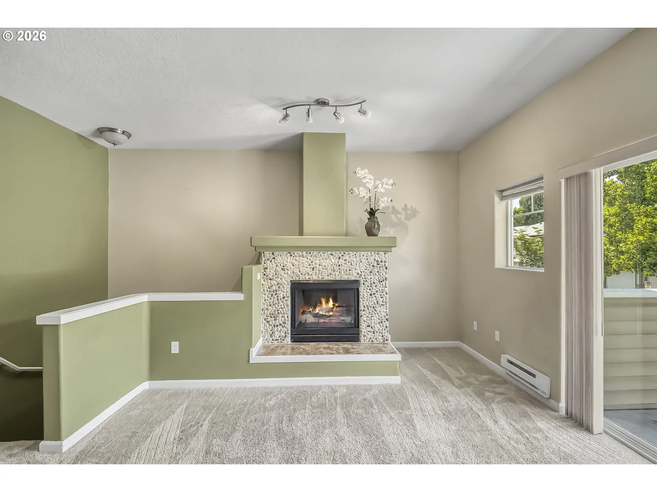 14580 SW MAGPIE LN 202, Beaverton, OR 97007, photo 4 of 21