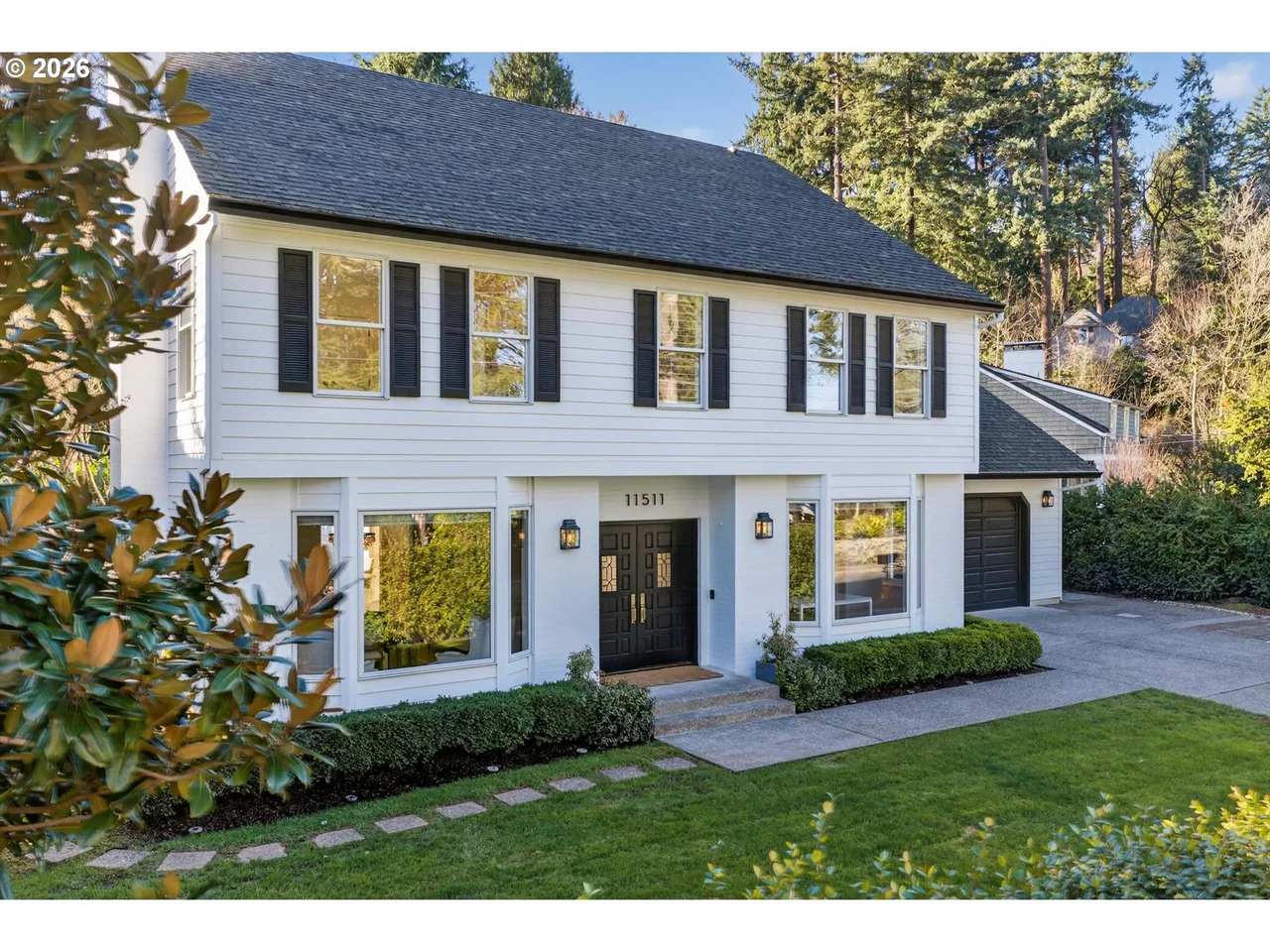 11511 S RIVERWOOD RD, Portland, OR 97219, photo 1 of 48