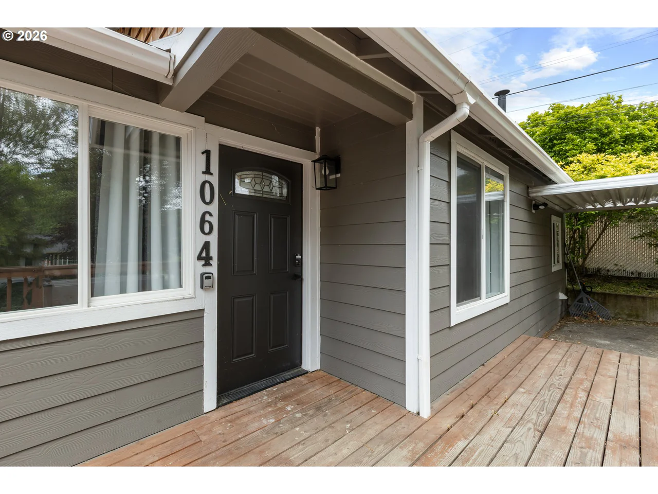 1064 NE KNOLL AVE, Roseburg, OR 97470, photo 4 of 47