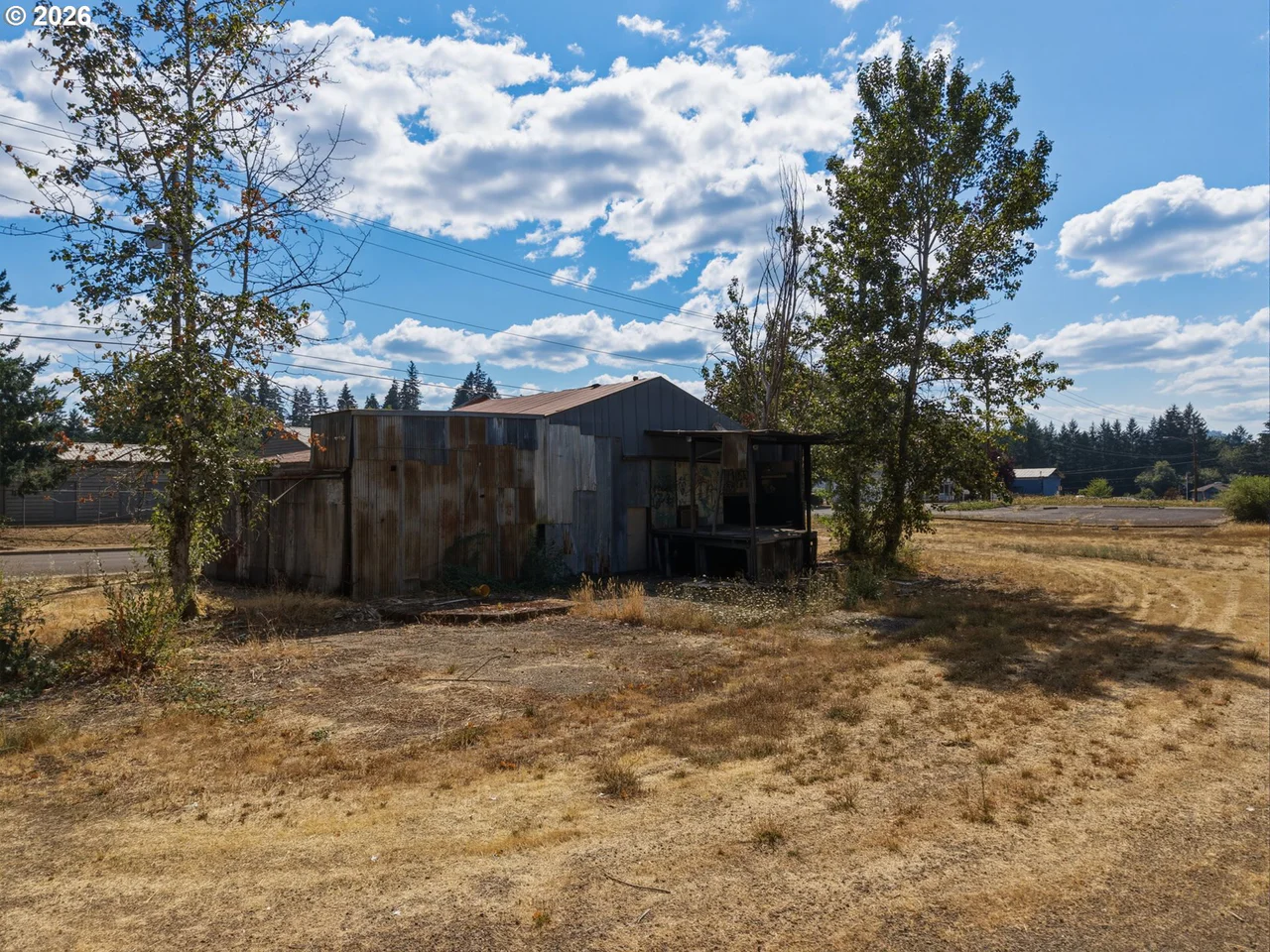 24909 W BROADWAY AVE, Veneta, OR 97487, photo 7 of 31