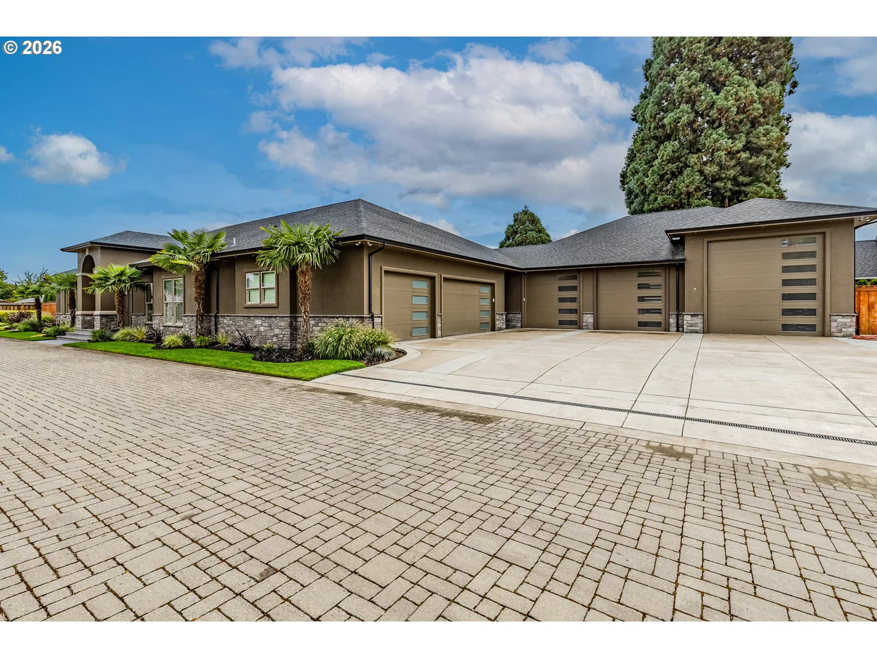 3540 WALTON LN, Eugene, OR 97408, photo 6 of 48