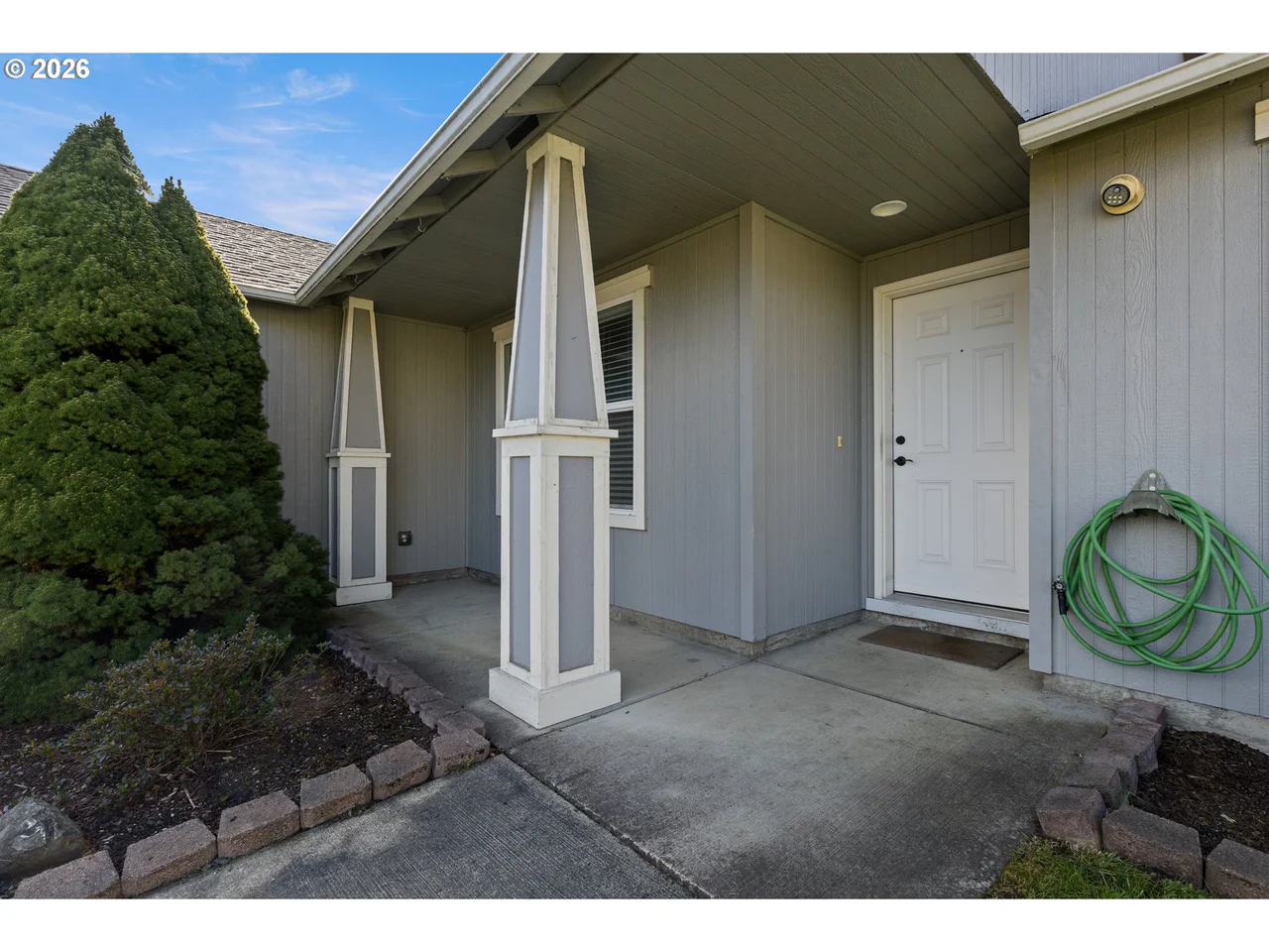 133 SILVERADO ST, Roseburg, OR 97471, photo 6 of 48
