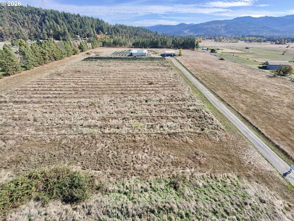 82447 Butte Rd