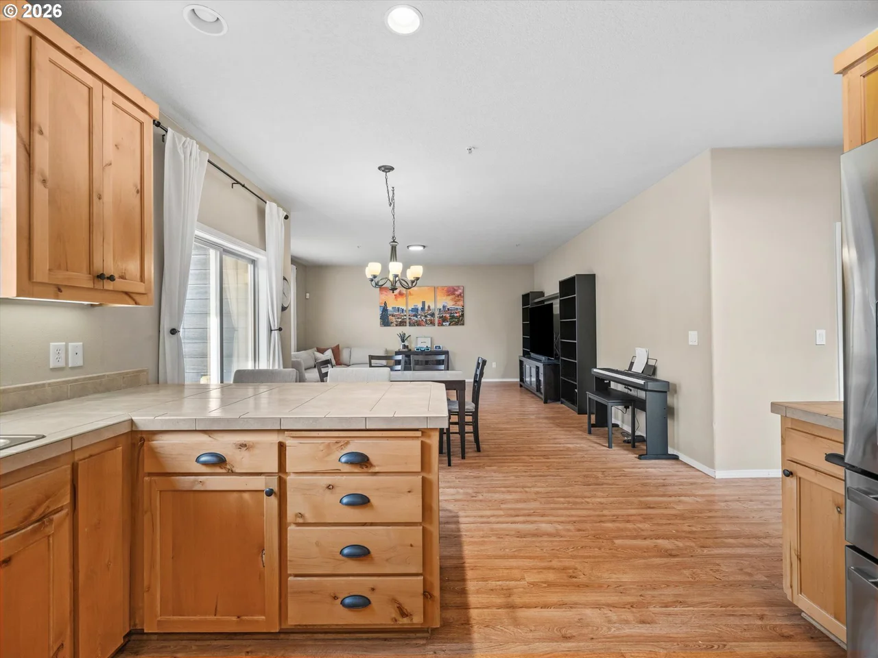 12677 VILLARD PL, Oregon City, OR 97045, photo 8 of 41