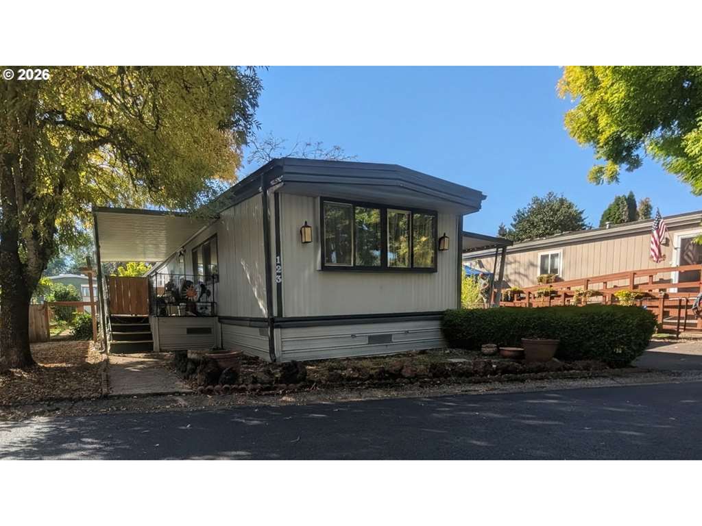 1475 Green Acres Rd Unit 123