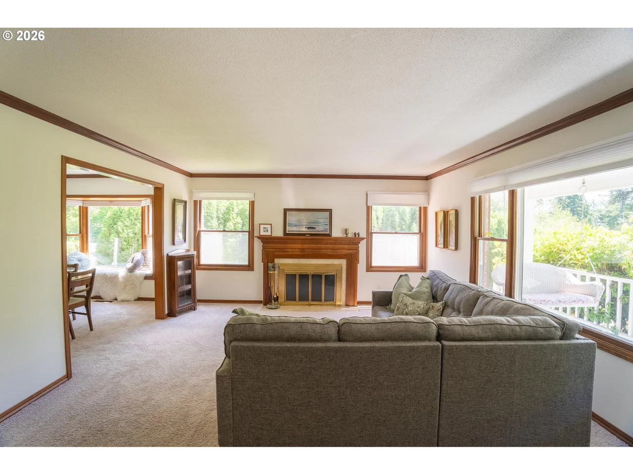 31 CHURCHILL DOWNS, Lake Oswego, OR 97035, photo 4 of 34