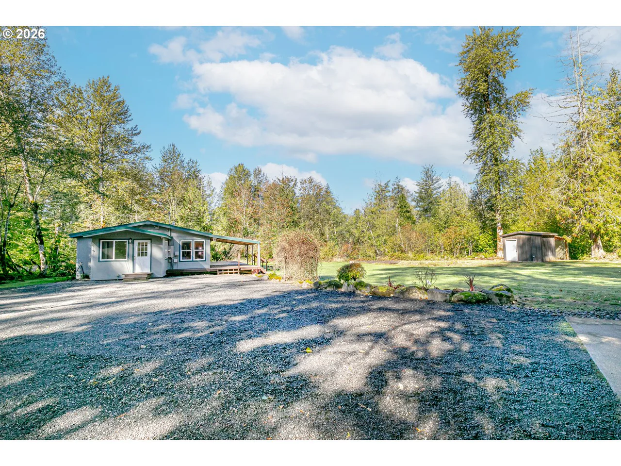 65977 E CHIPPAWA LN, Rhododendron, OR 97049, photo 4 of 38