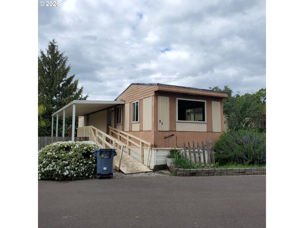 3950 Coburg Rd Unit 83
