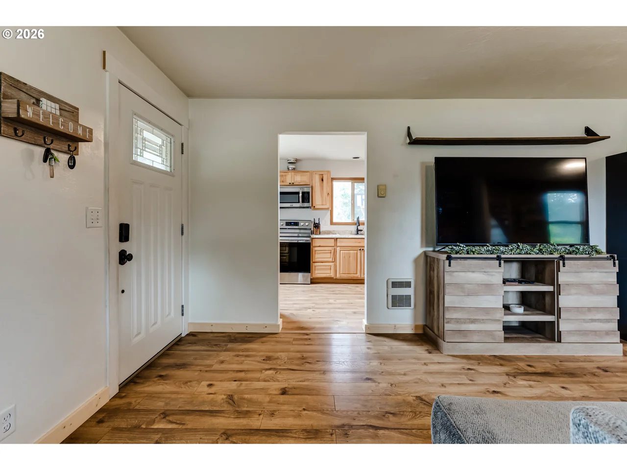 24723 WARTHEN RD, Elmira, OR 97437, photo 4 of 33