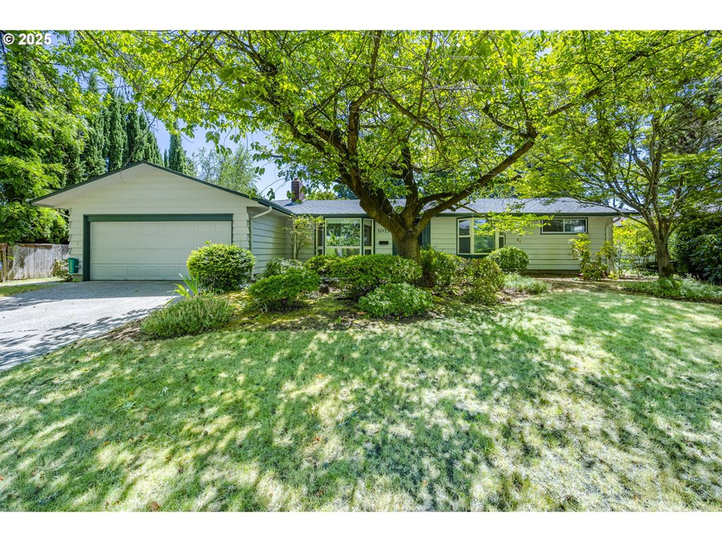 1075 Sharon Way