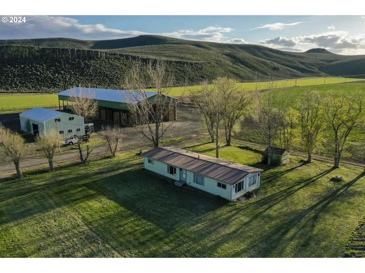 60664 ANDERSON VALLEY RD, Princeton, OR 97721, photo 1 of 47