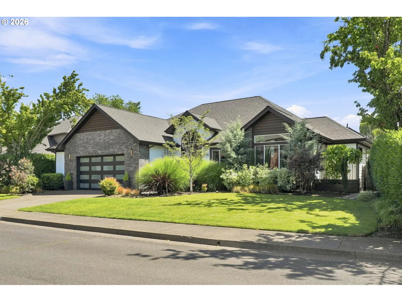 3234 SAINT CROIX ST, Eugene, OR 97408, photo 4 of 48
