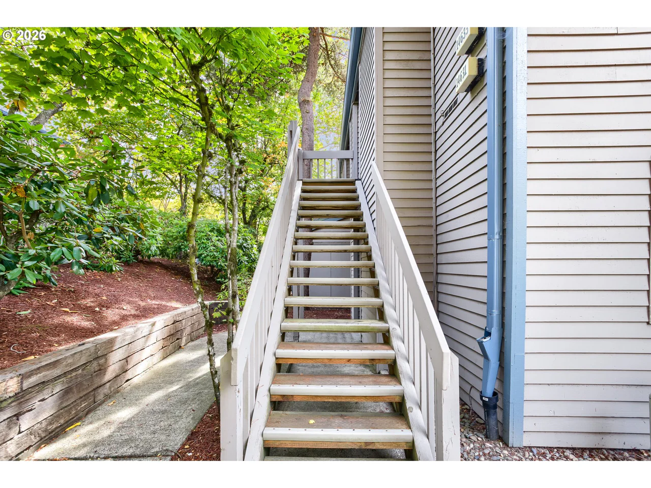 14633 SW GRAYLING LN, Beaverton, OR 97007, photo 3 of 29
